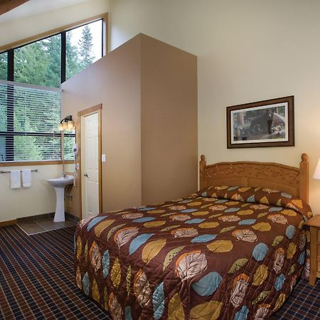 Worldmark Whistler Sundance Екстер'єр фото